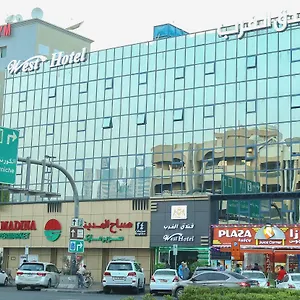 زيارة الفندق